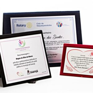 Placa de Aço Inox Escovado Acondicionado em Porta Placa de Veludo