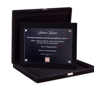 Placa de Acrílico Preto 4mm + Acrílico Cristal 2mm em Estojo de Veludo